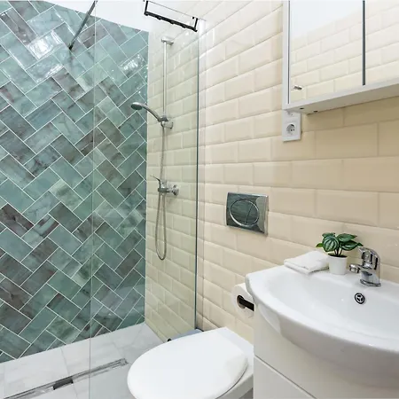 - Comfy - Easy Sleep